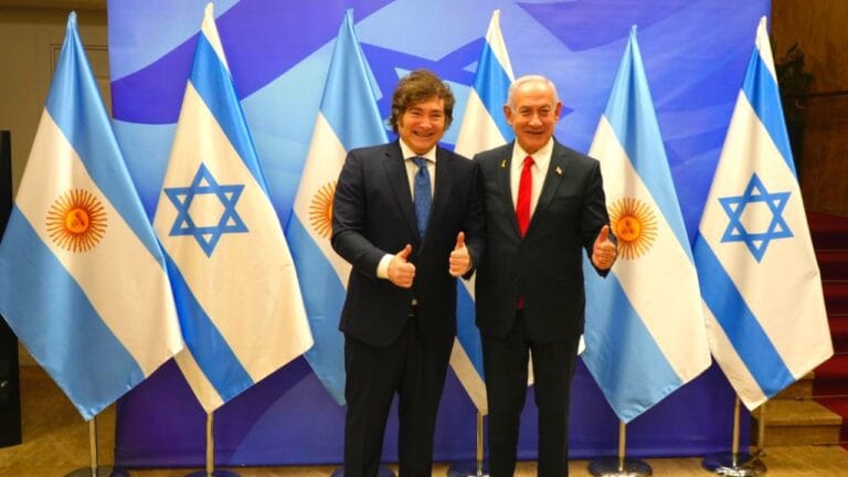 ফিলিস্তিনের বিপক্ষে আর্জেন্টিনা! ইজরায়েলী সৈন্যের গোপন ফাঁস!